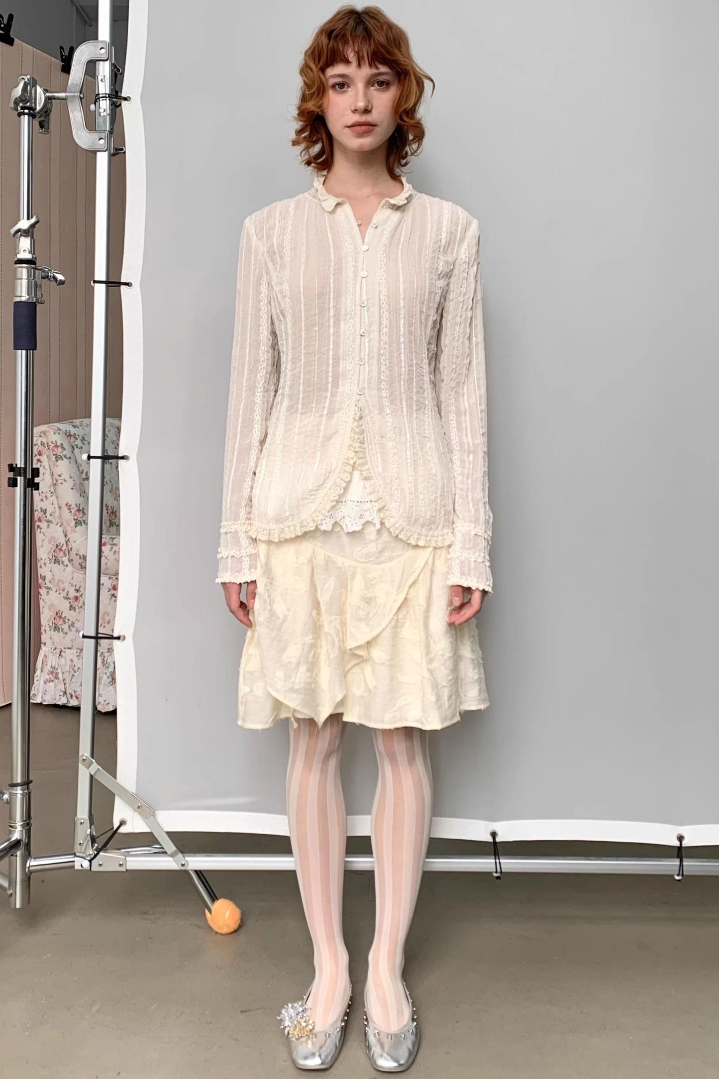 Retro Beige Lace Cardigan Top