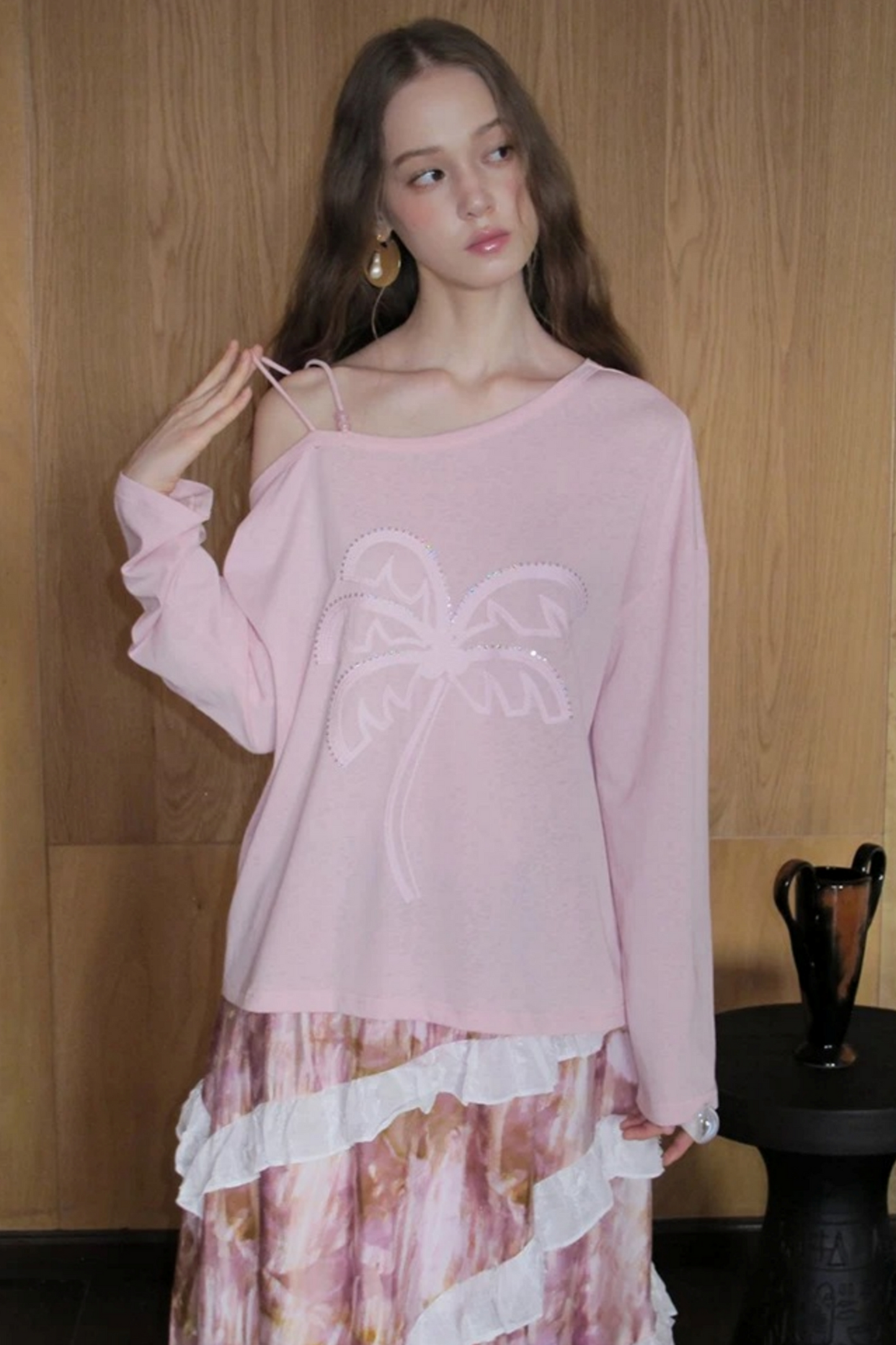Sequin Embroidery Off-Shoulder Set-Up