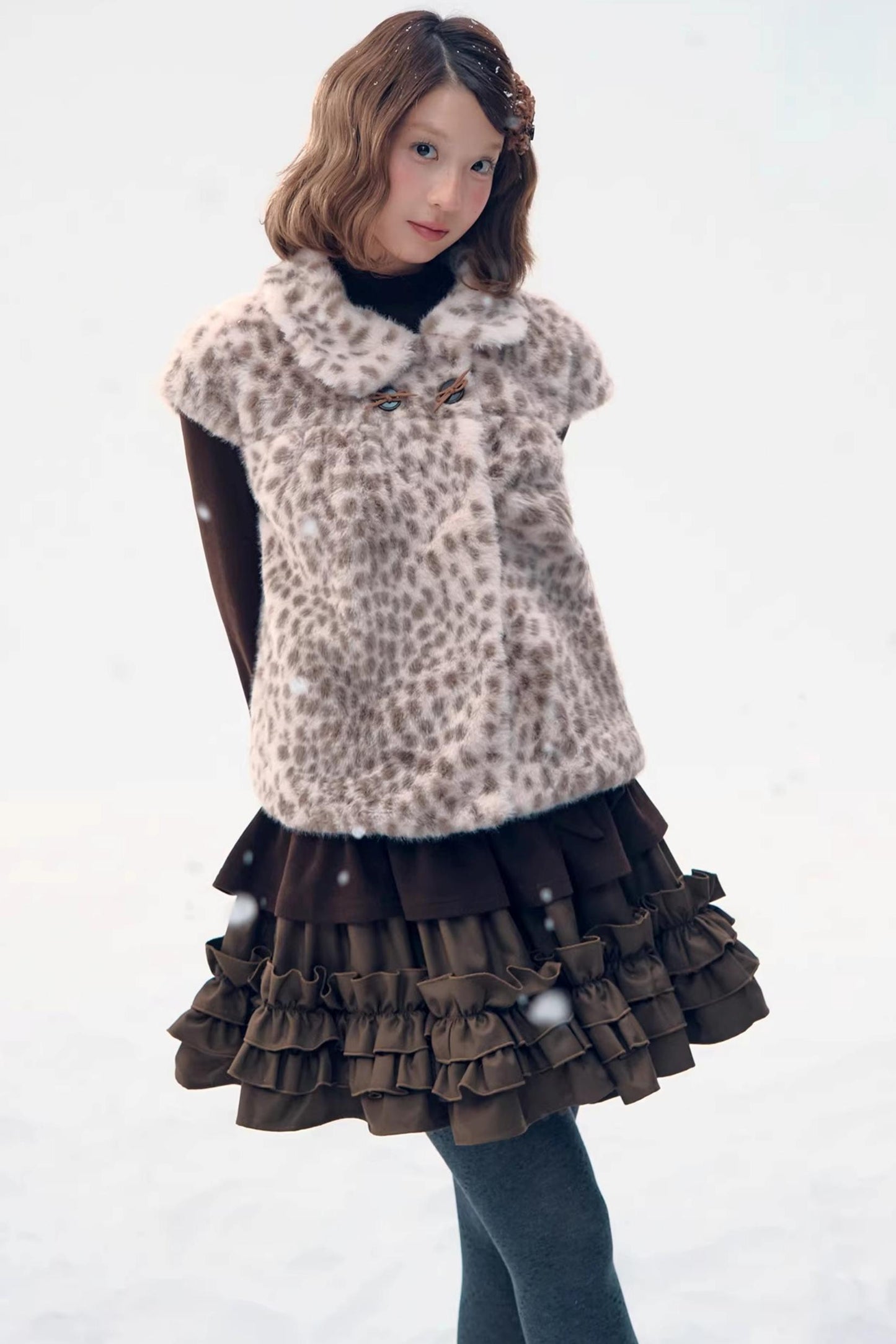 Six-Button Lace Hem Blouse Top