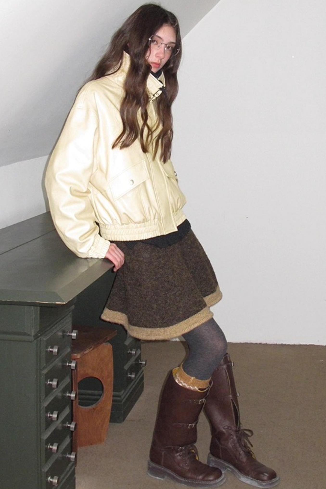 Fireplace Night Wool Sweater Set-Up