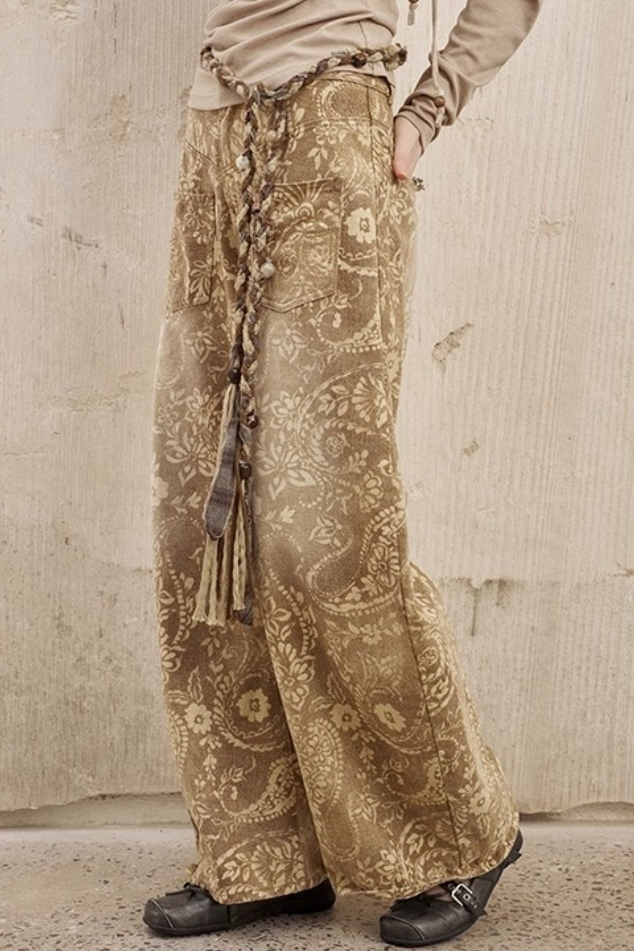 Cashew Flower Washed Straight Jeans