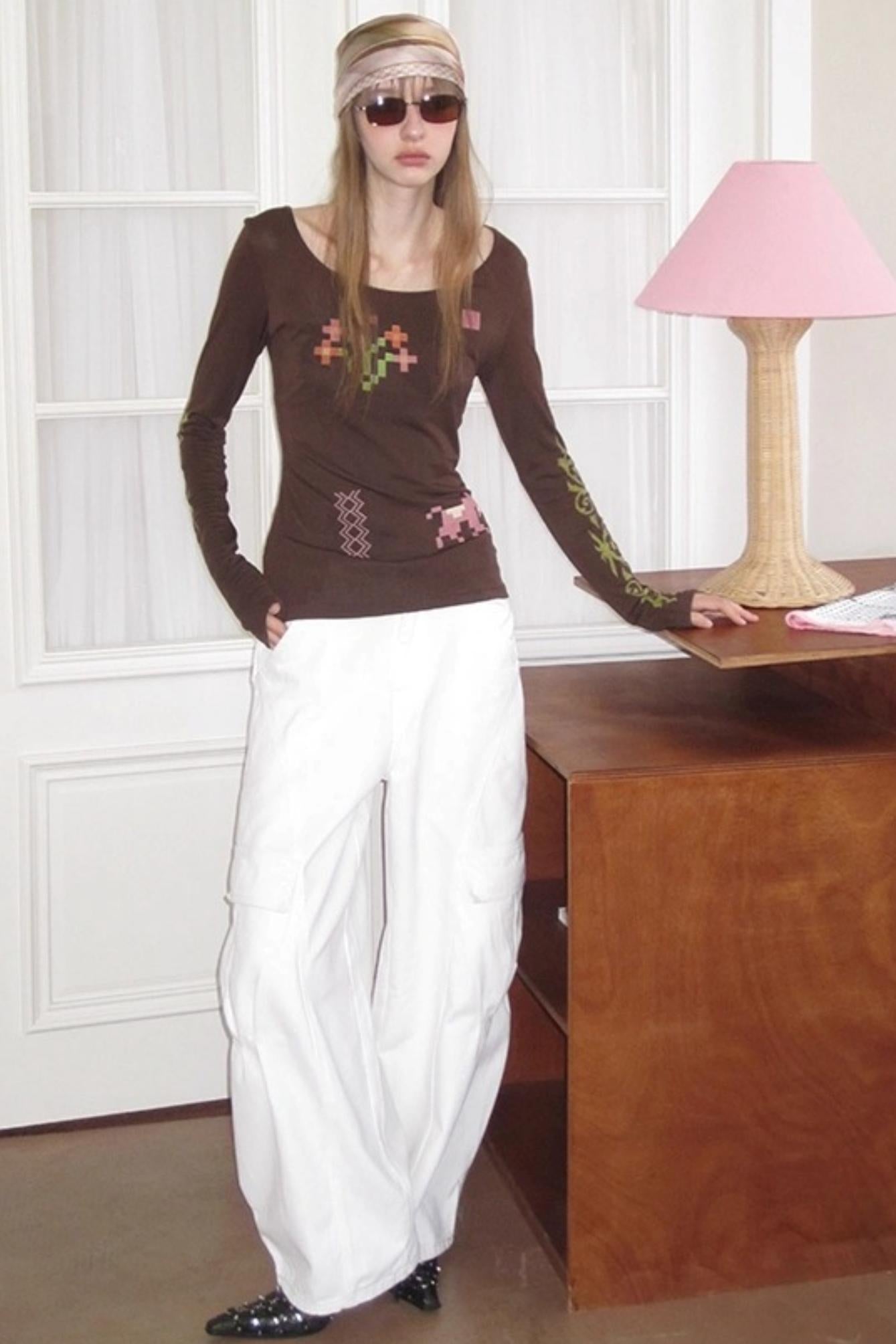 Vintage Printed U-Neck Slim T-Shirt