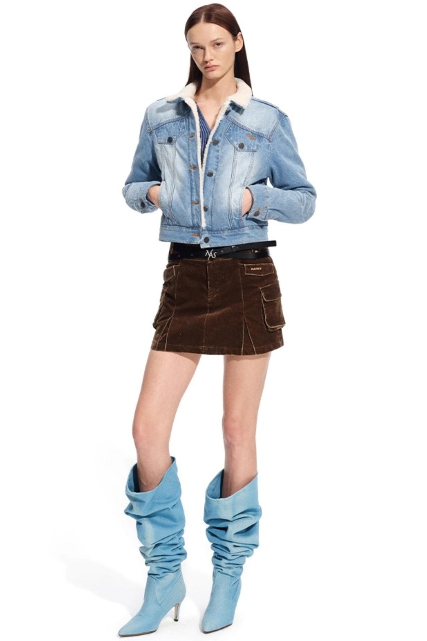 Low-Waisted Hip-Hugging Denim Skirt