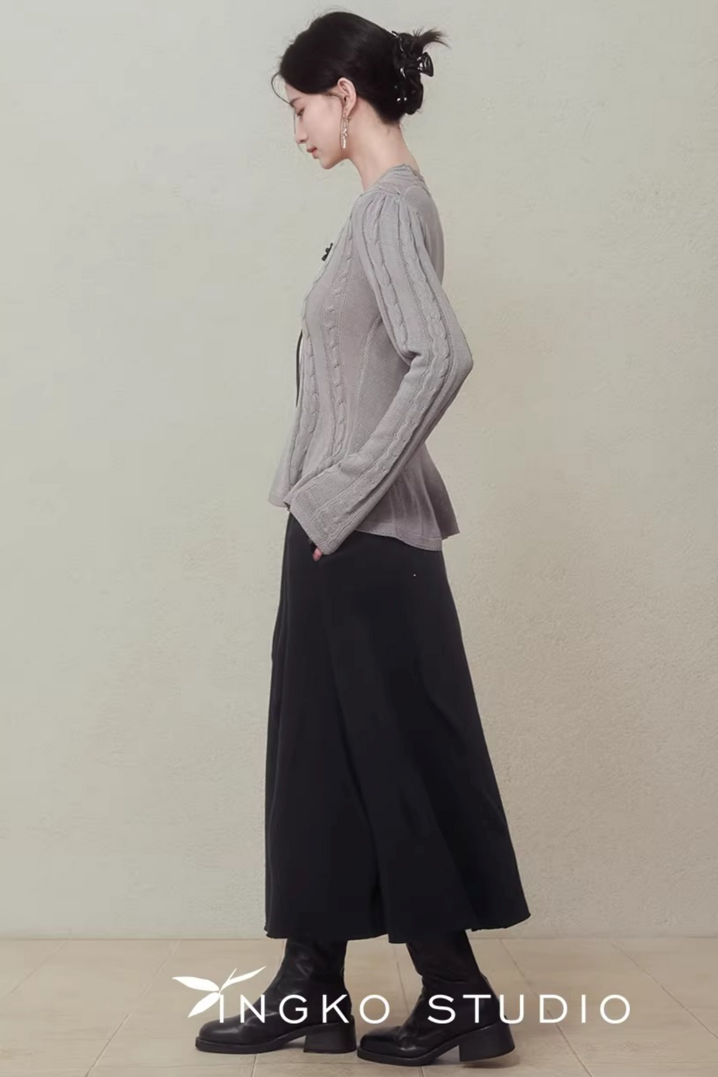 Ingko Cloud Gray Knit Cardigan