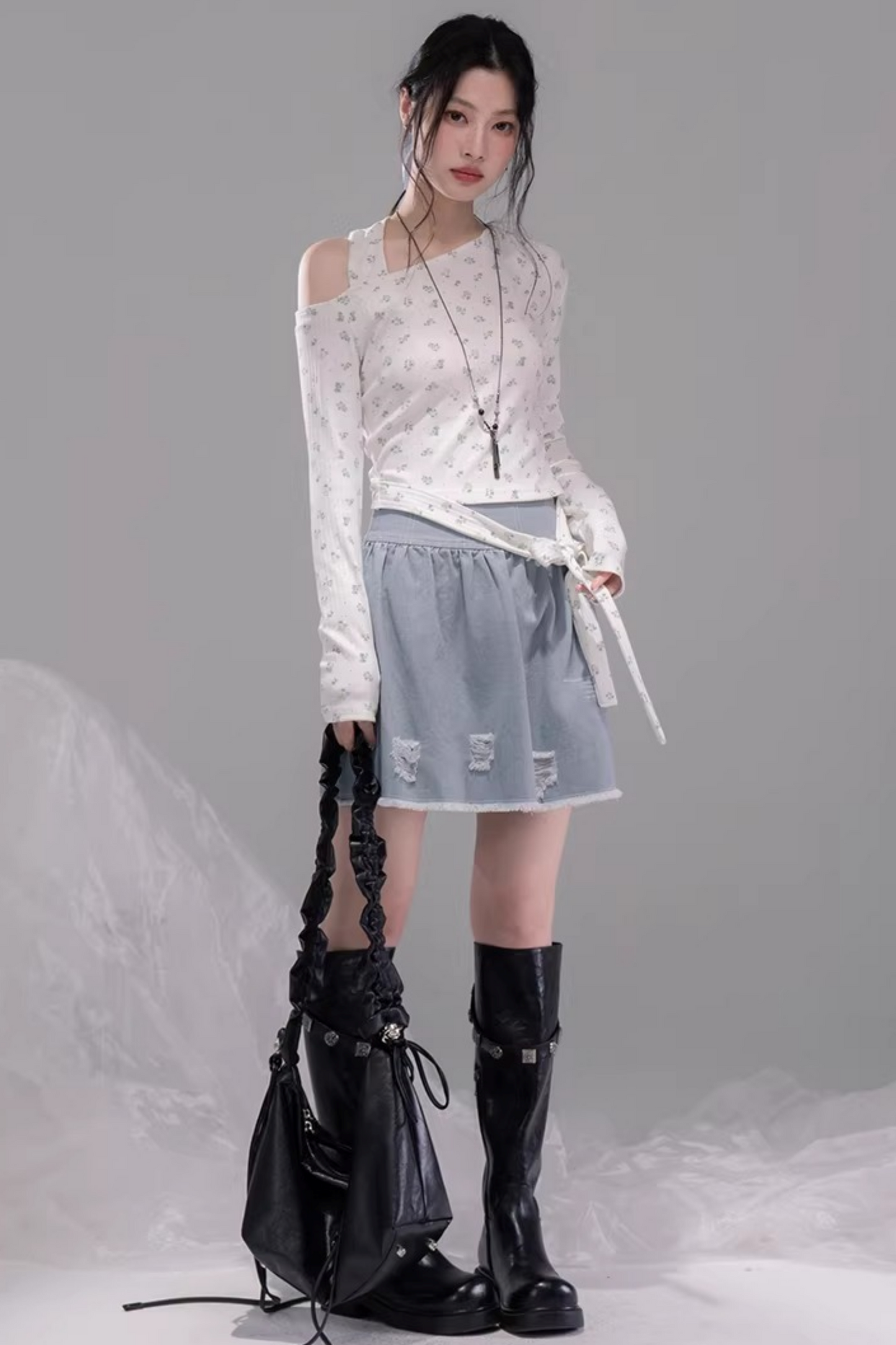 Floral Off-Shoulder Knitted Top