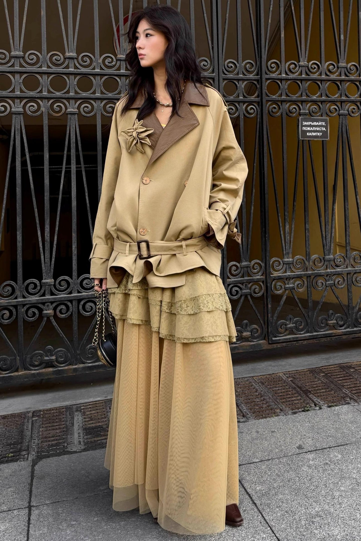 Vintage Lily Silhouette Reversible Trench Coat Set-Up