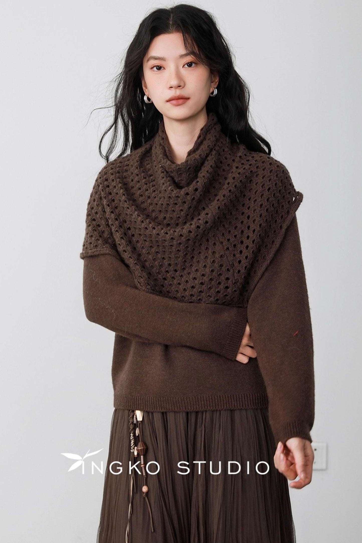 Sauce Brown Shoulder Sweater