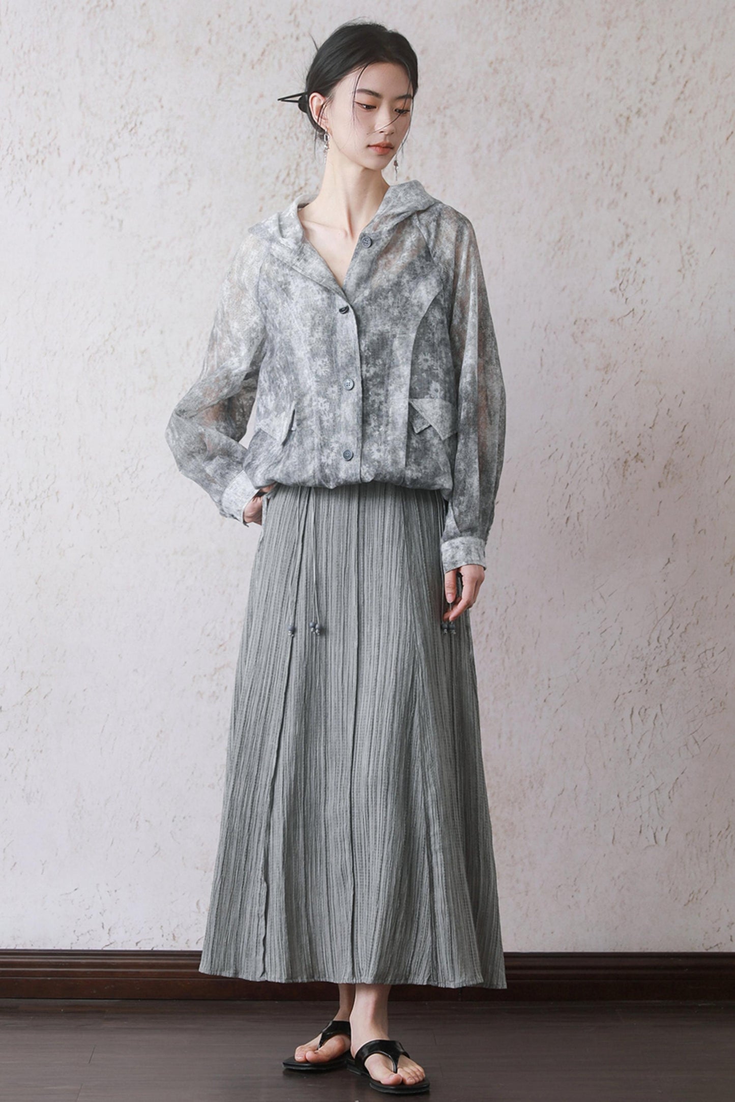 Gray Halter Pleated Dress Set-Up