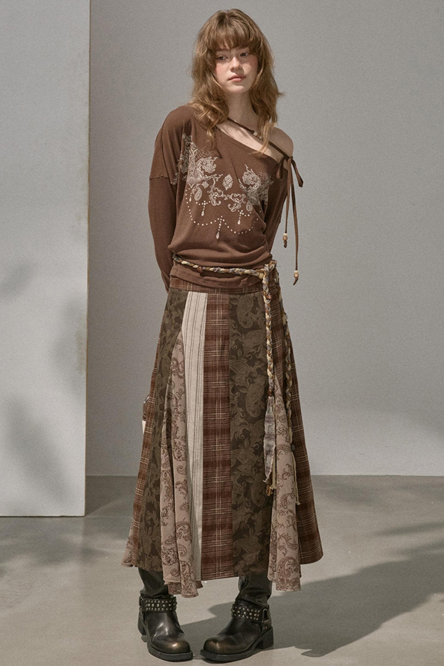 Floral Stitching Brown Skirt