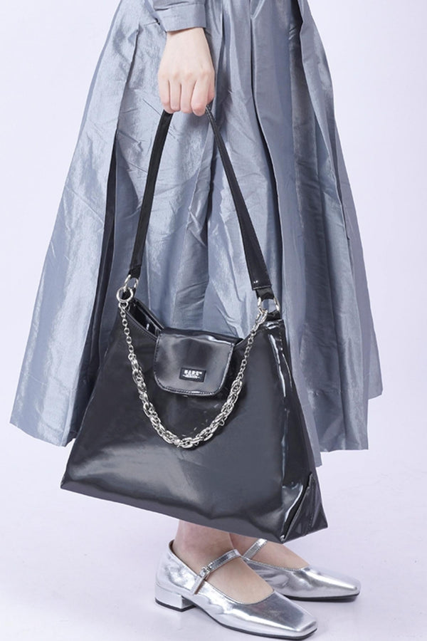 Chic Commuter Tote Bags