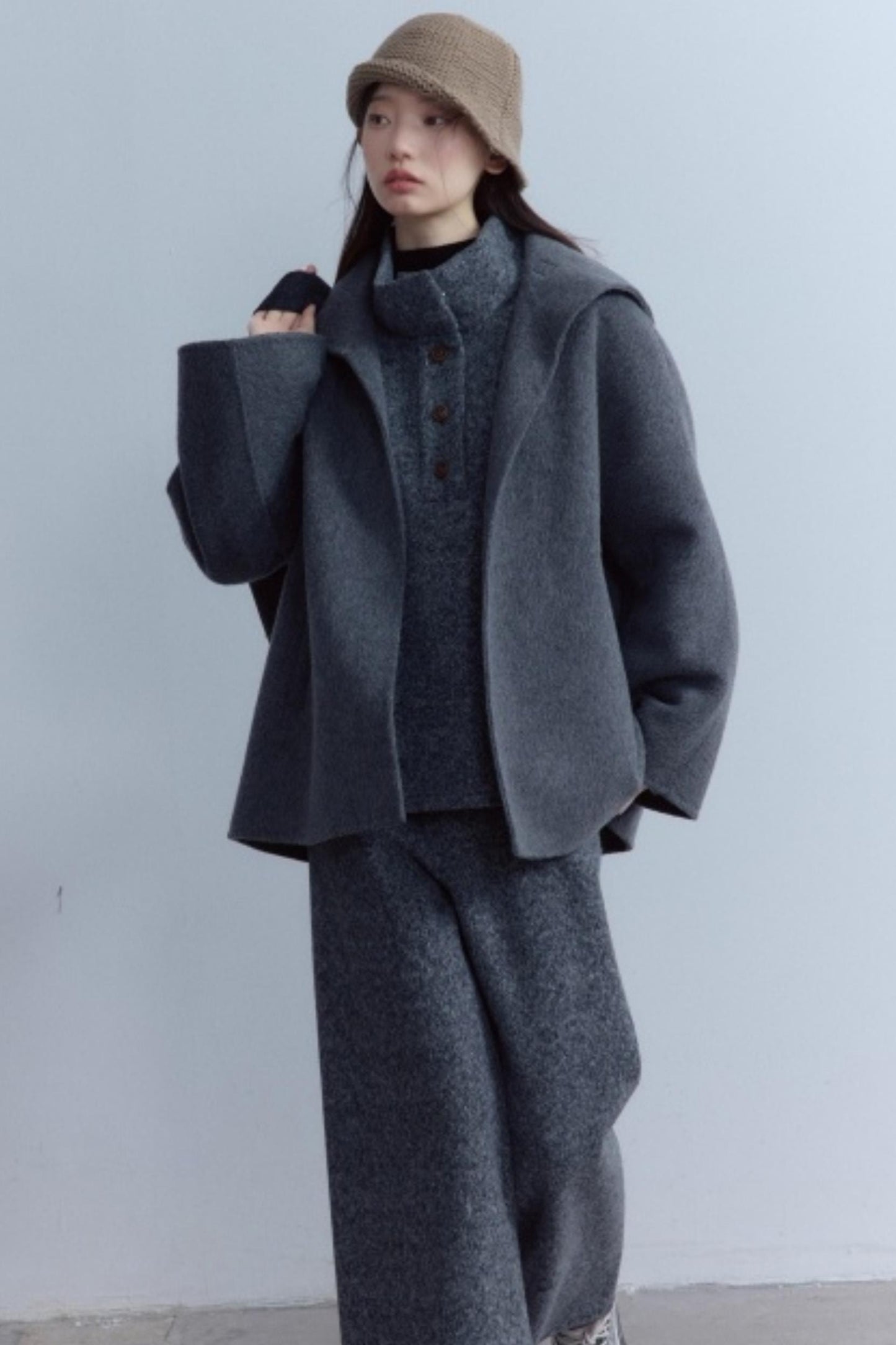 Carbon Gray Plush Wool Knit Set-Up