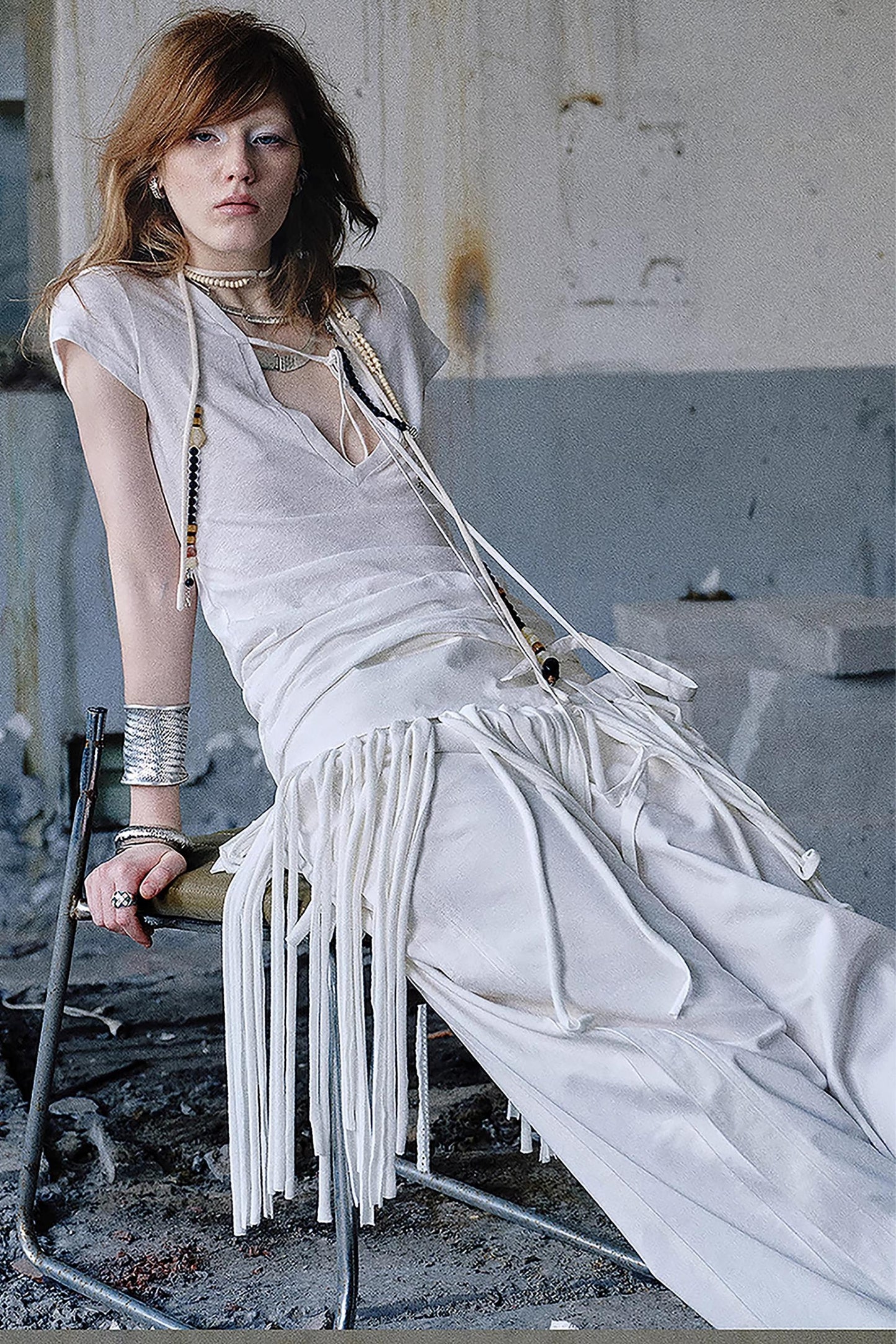 Deep V-neck Layered T-shirt