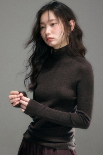 Yangtze Pure Wool Turtleneck Knit Top