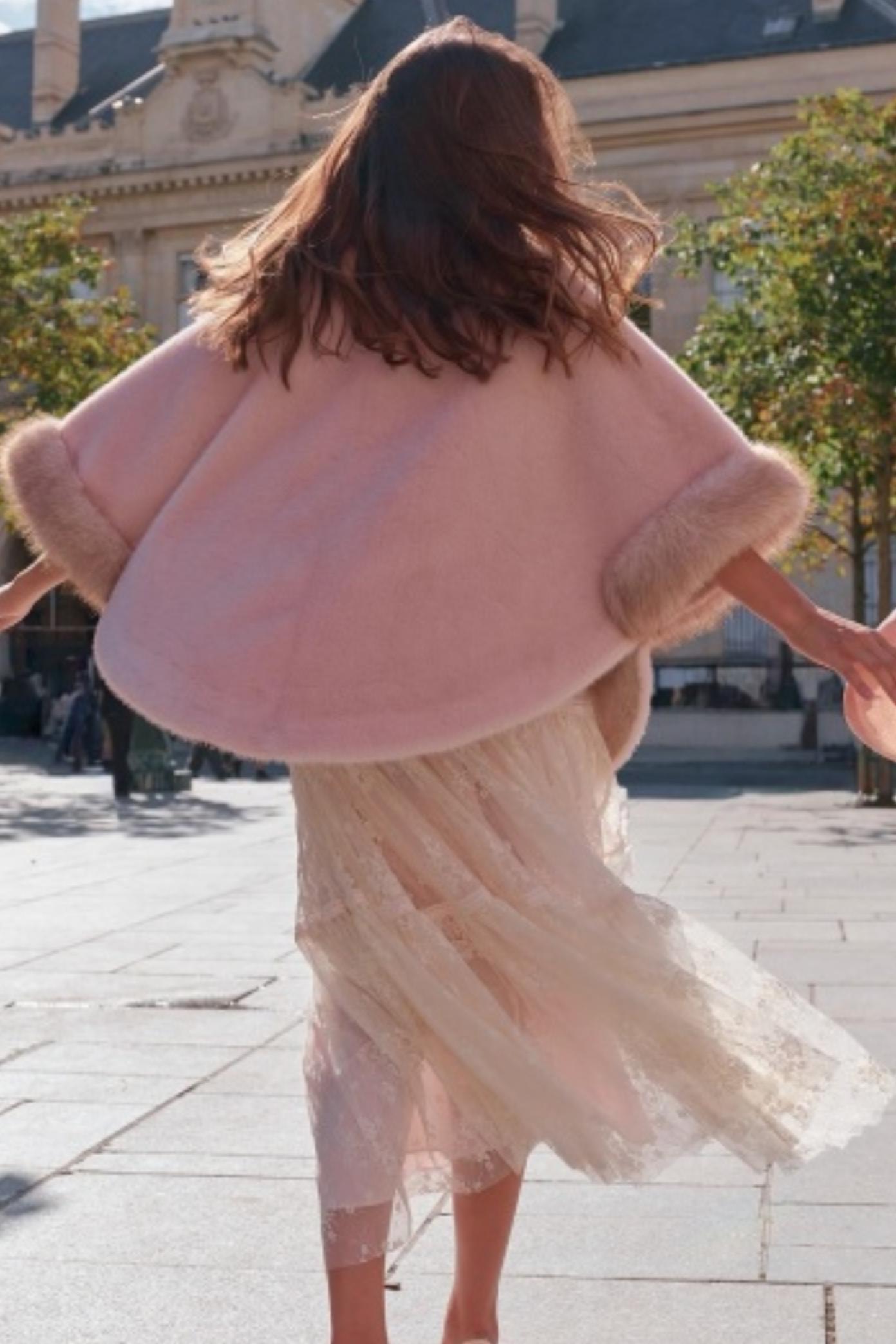 Lacemade Retro Fur Cape Coat