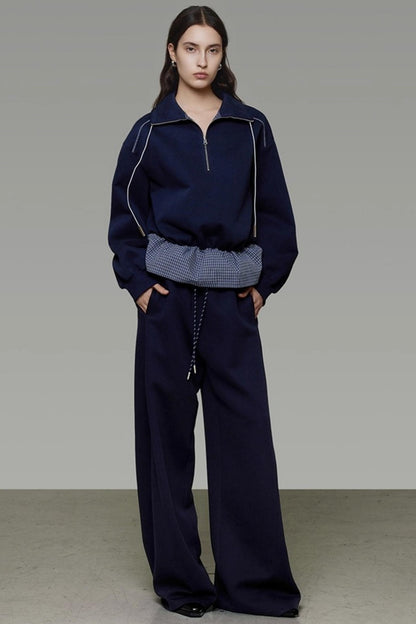 Contrasting Stand Collar Sweatshirt