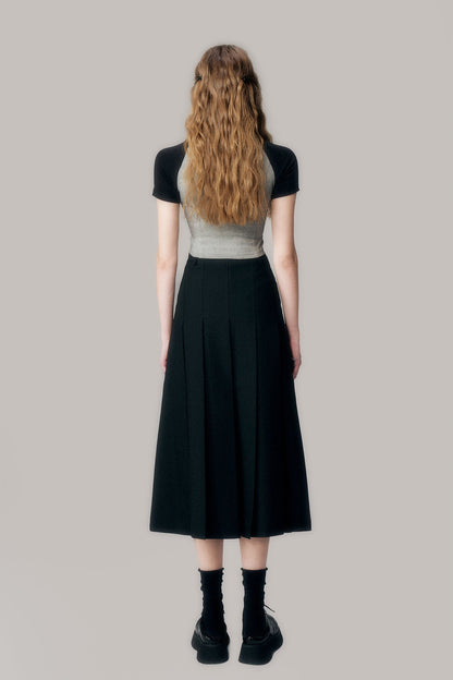 Black Pleated Long Skirt