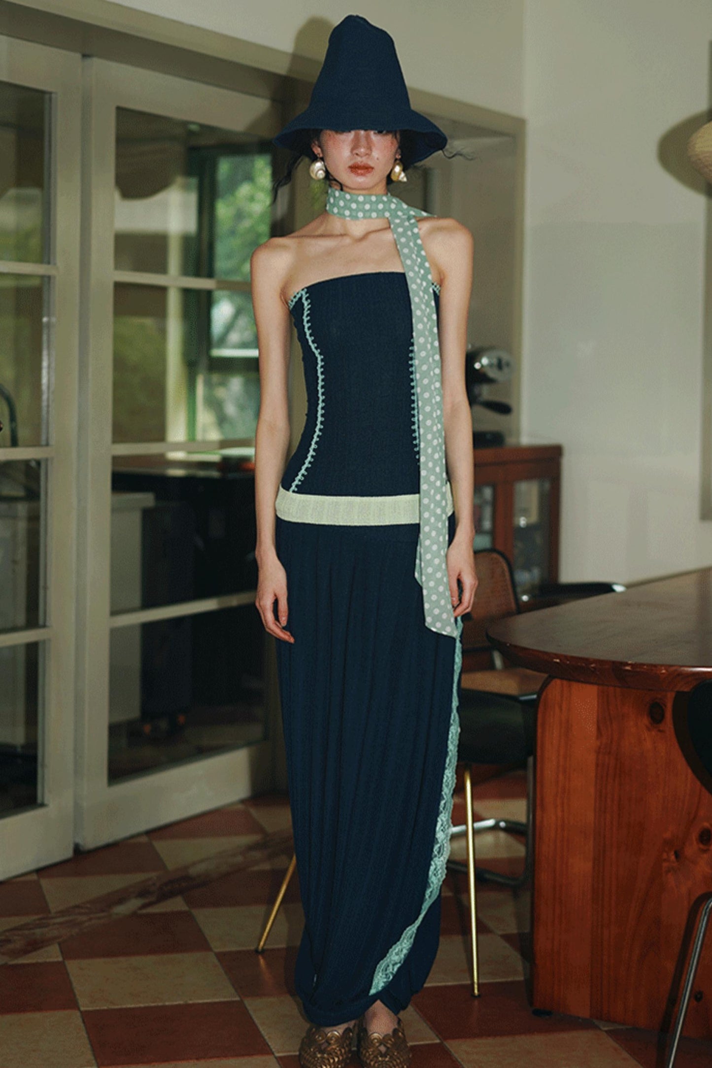 Full Length Silhouette Skirt