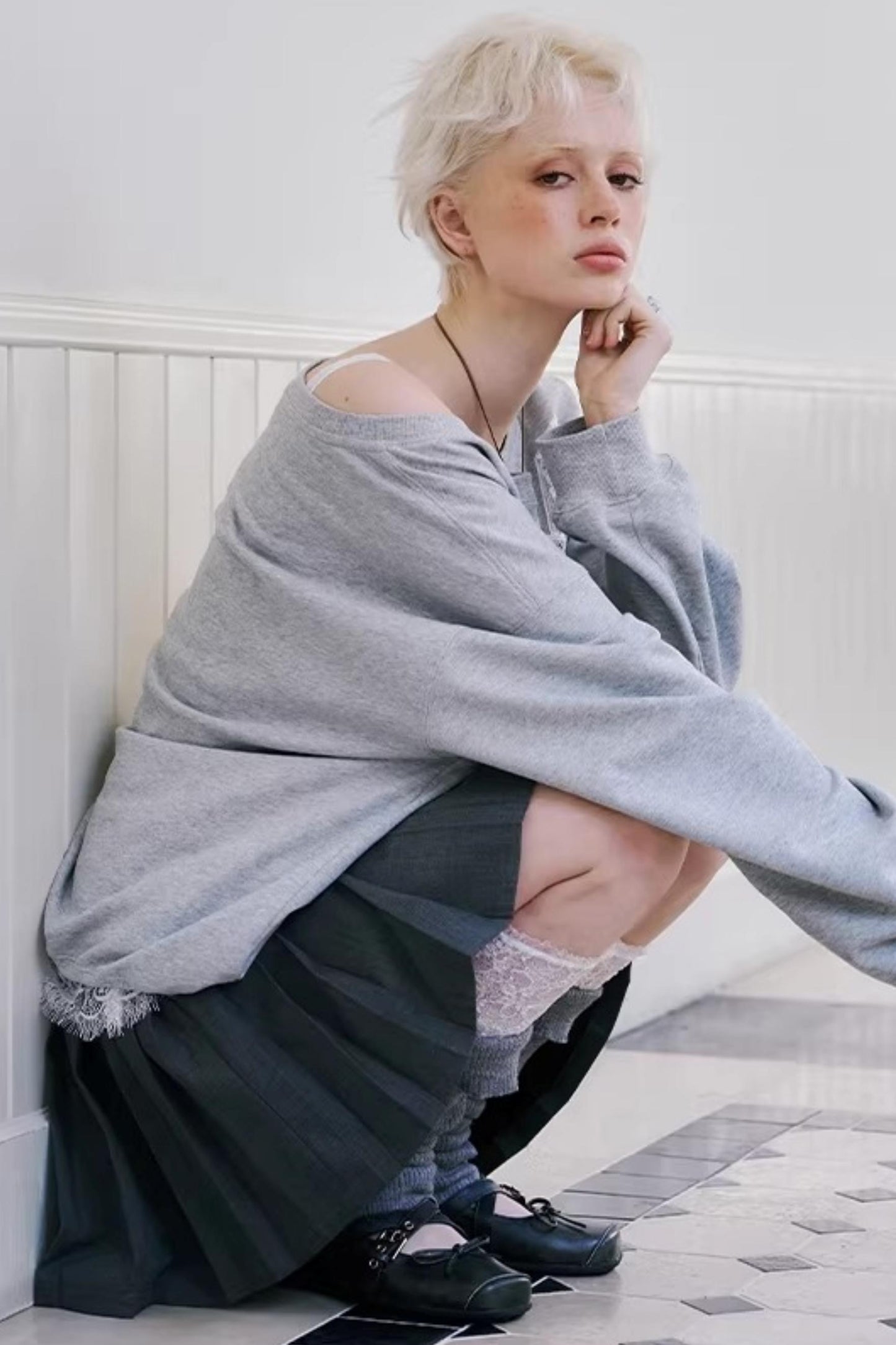 Lace-Up Collar Sweater Set-Up