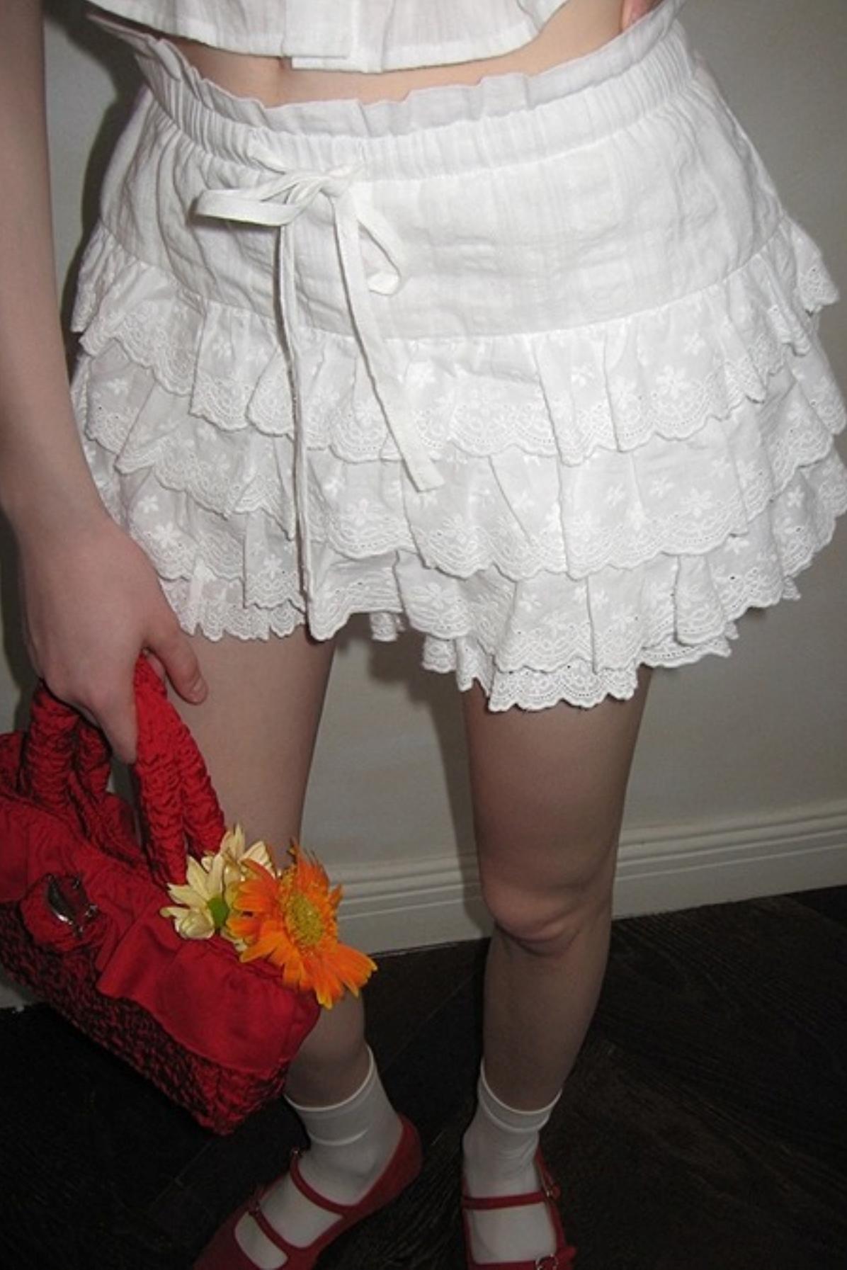 Square-Neck Vest Cropped A-Line Puffed Skirt Set-Up