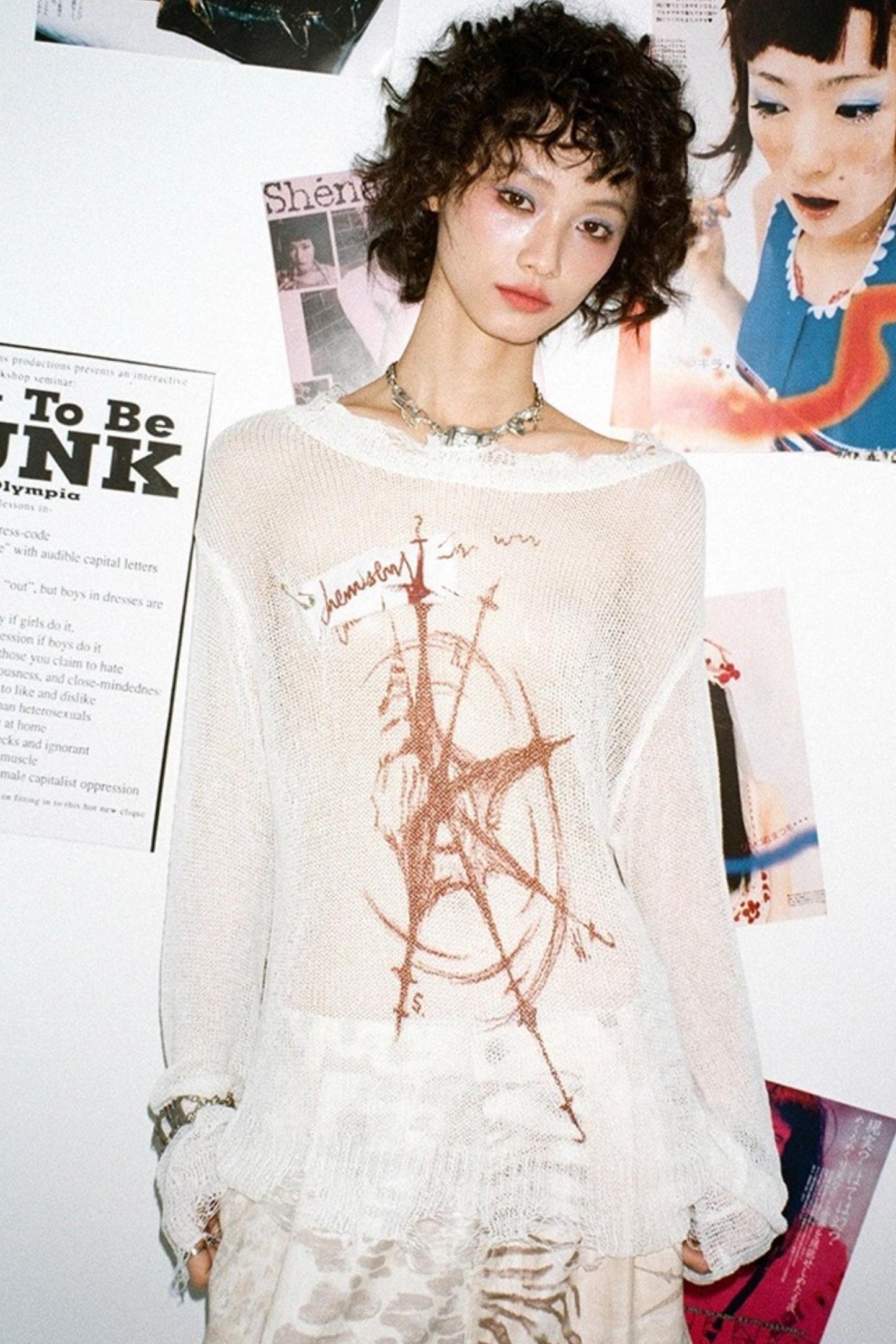 Dual-Tone Strapless Blouse