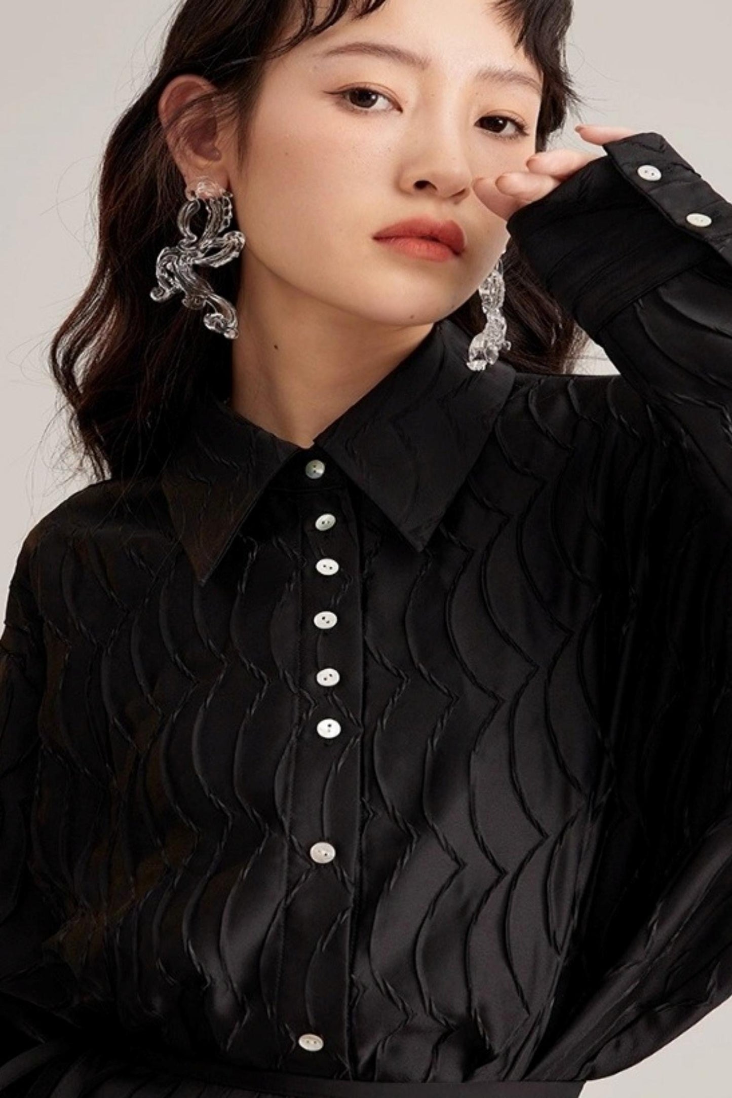 Original Design White Long-Sleeved Shirt