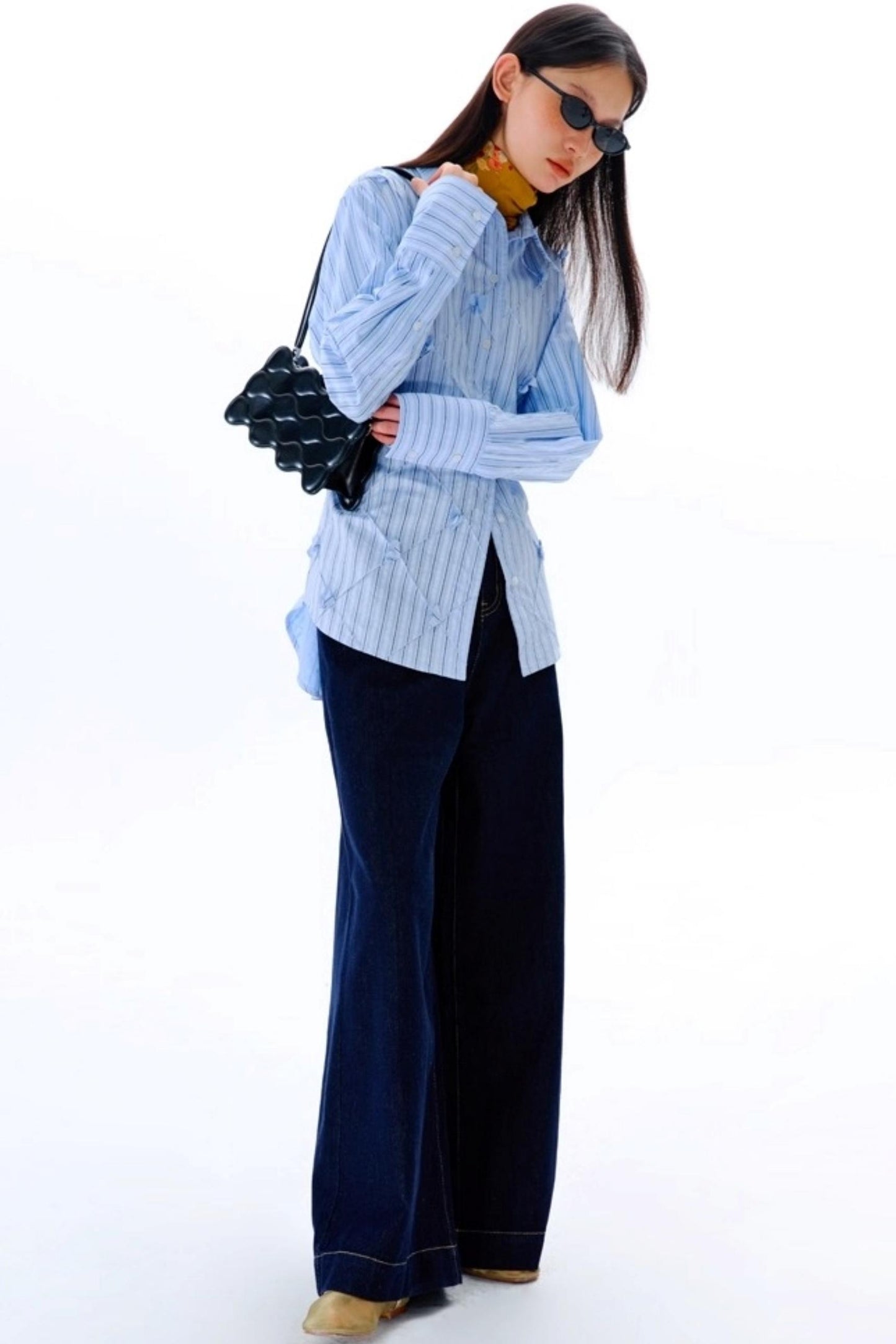 Mandao Flower Vine Striped Diamond Shirt