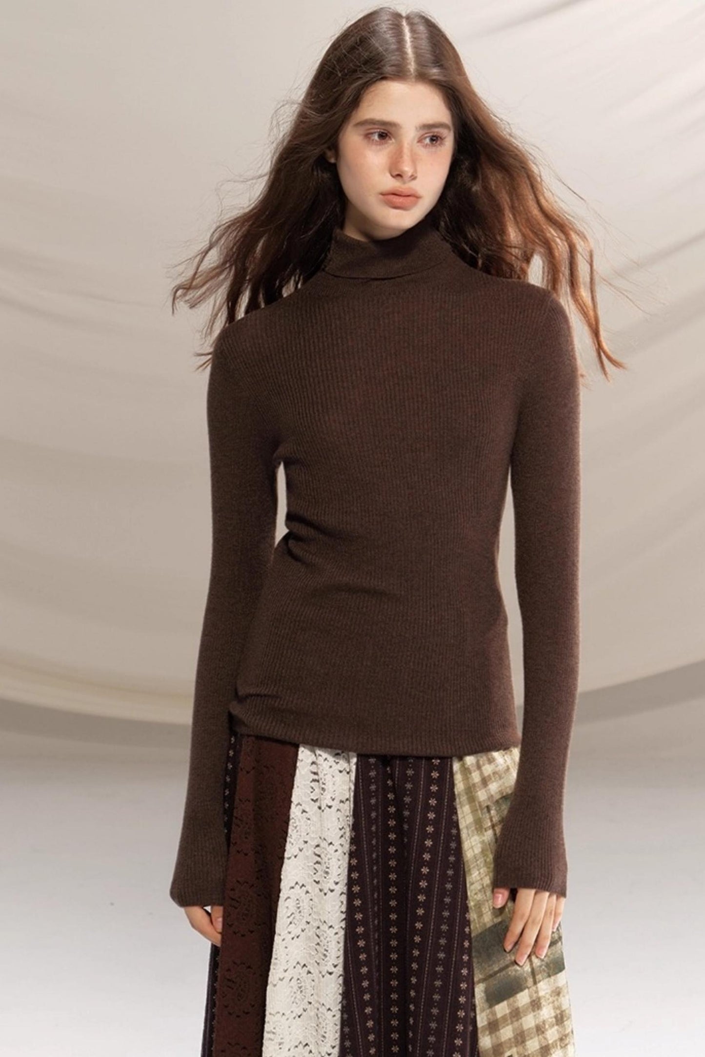 Seamless Wool Turtleneck Sweater