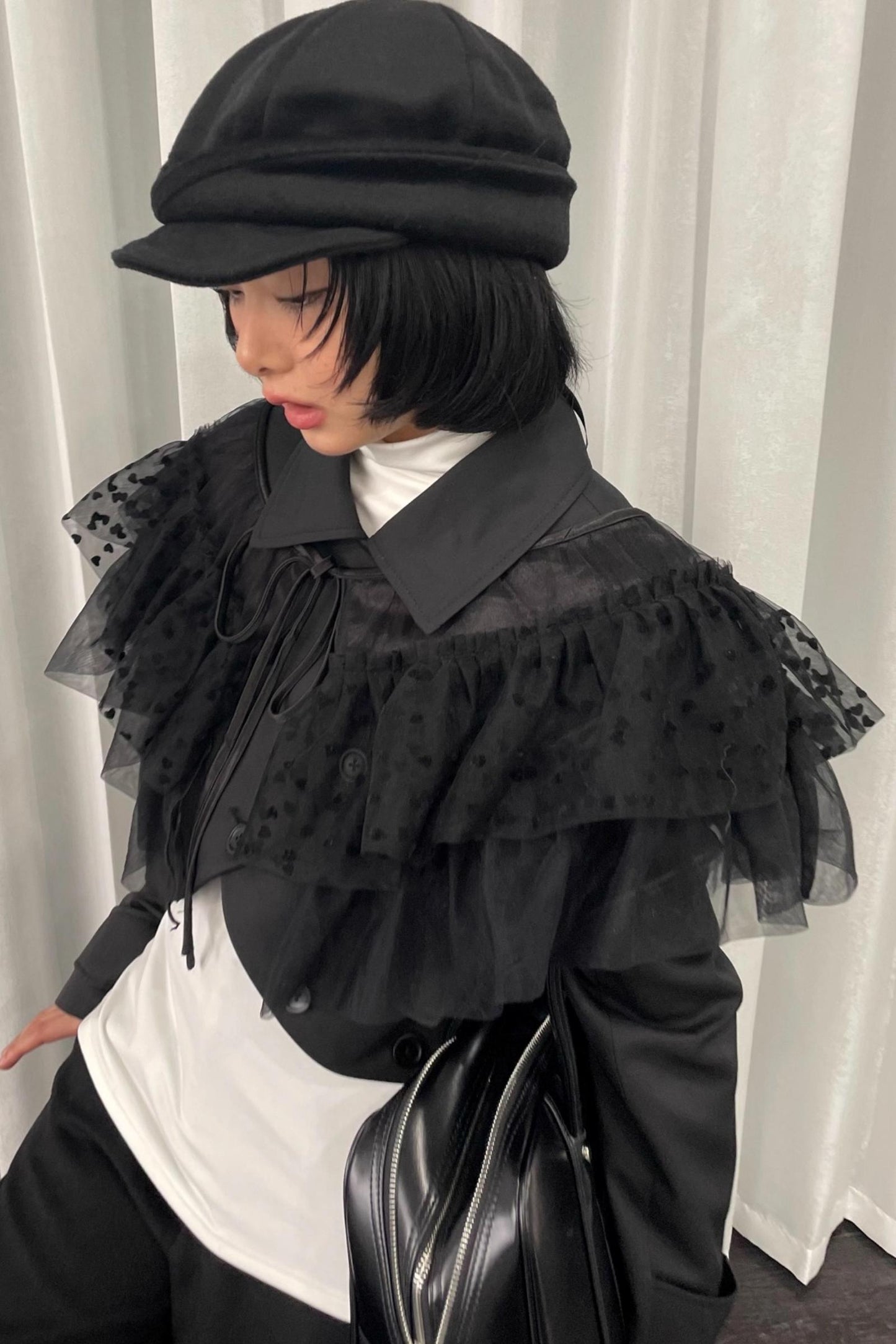 Deodorizing Mesh Lace-Up Shawl Cape