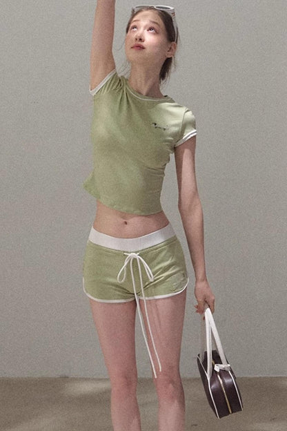 Active Round-Neck Set-Up