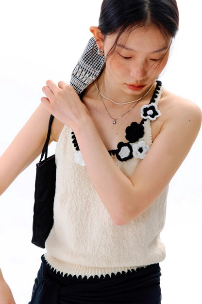 Pounding Stamen Knitted Camisole Top