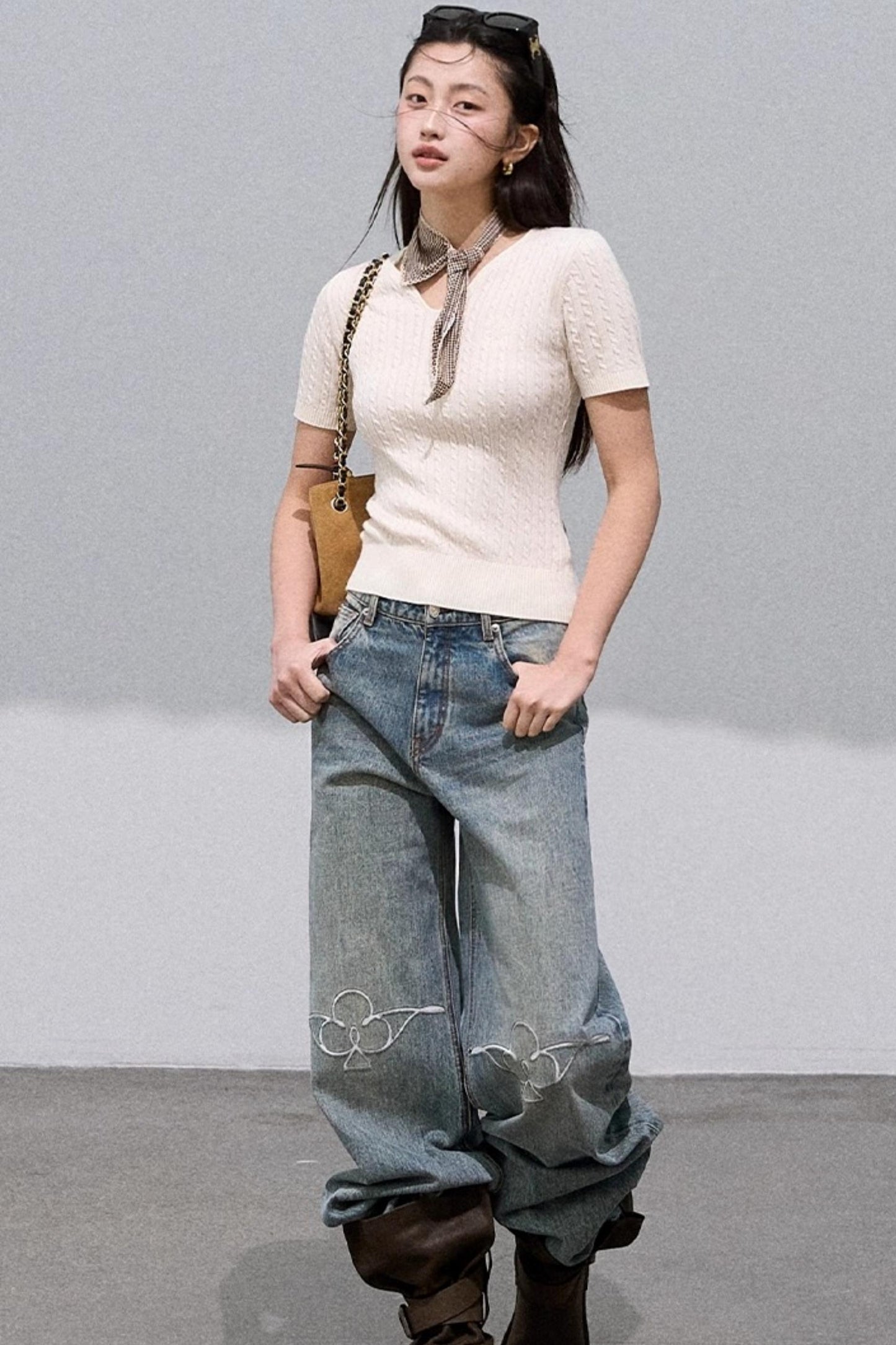 Laser-Cut Flower Vintage Wide-Leg Jeans