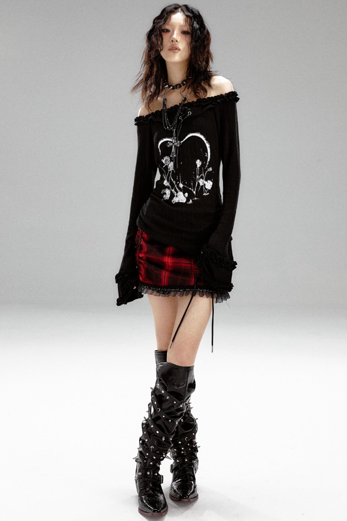 Retro Slim Print Hooded Knit Top