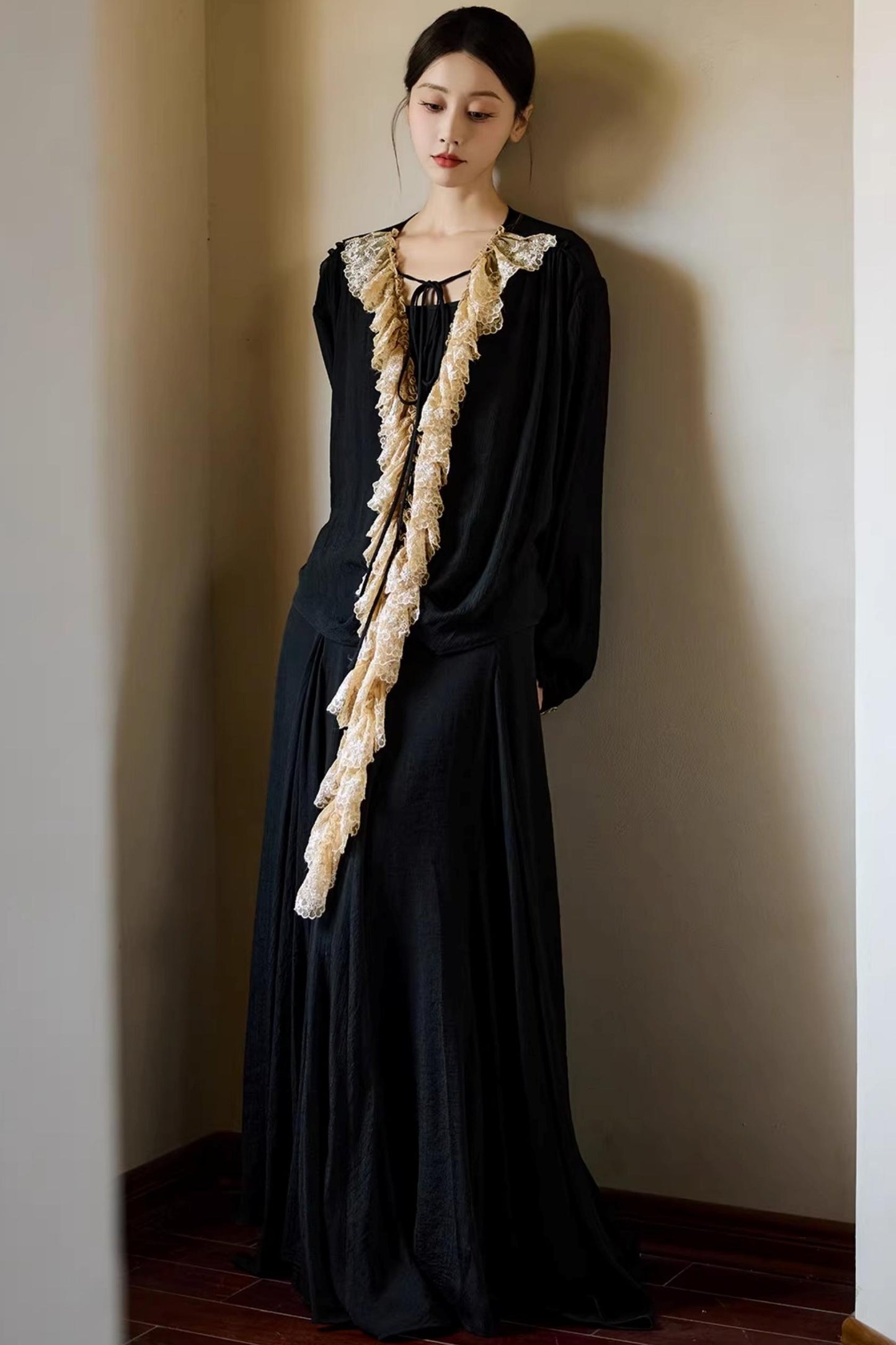 Plant-Dyed Lace Sleeve Shirt Set-Up