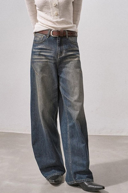 Seamless Vintage Distressed Jeans