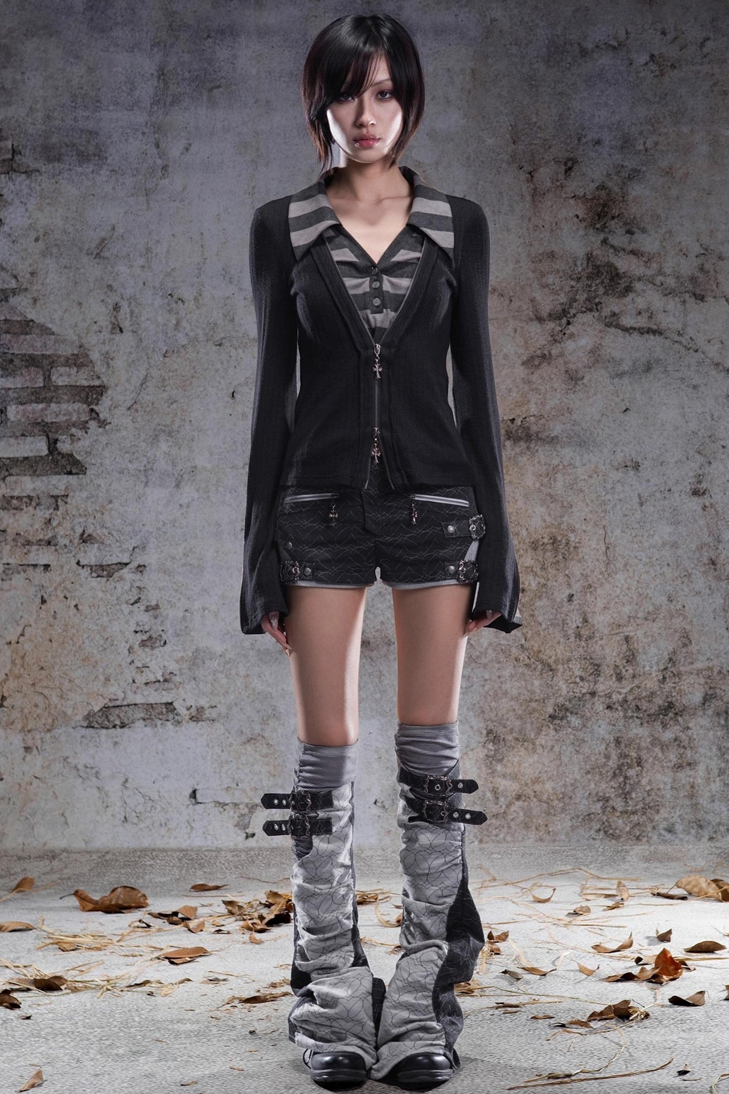 Slim Fit V-Neck Pullover Knit Top