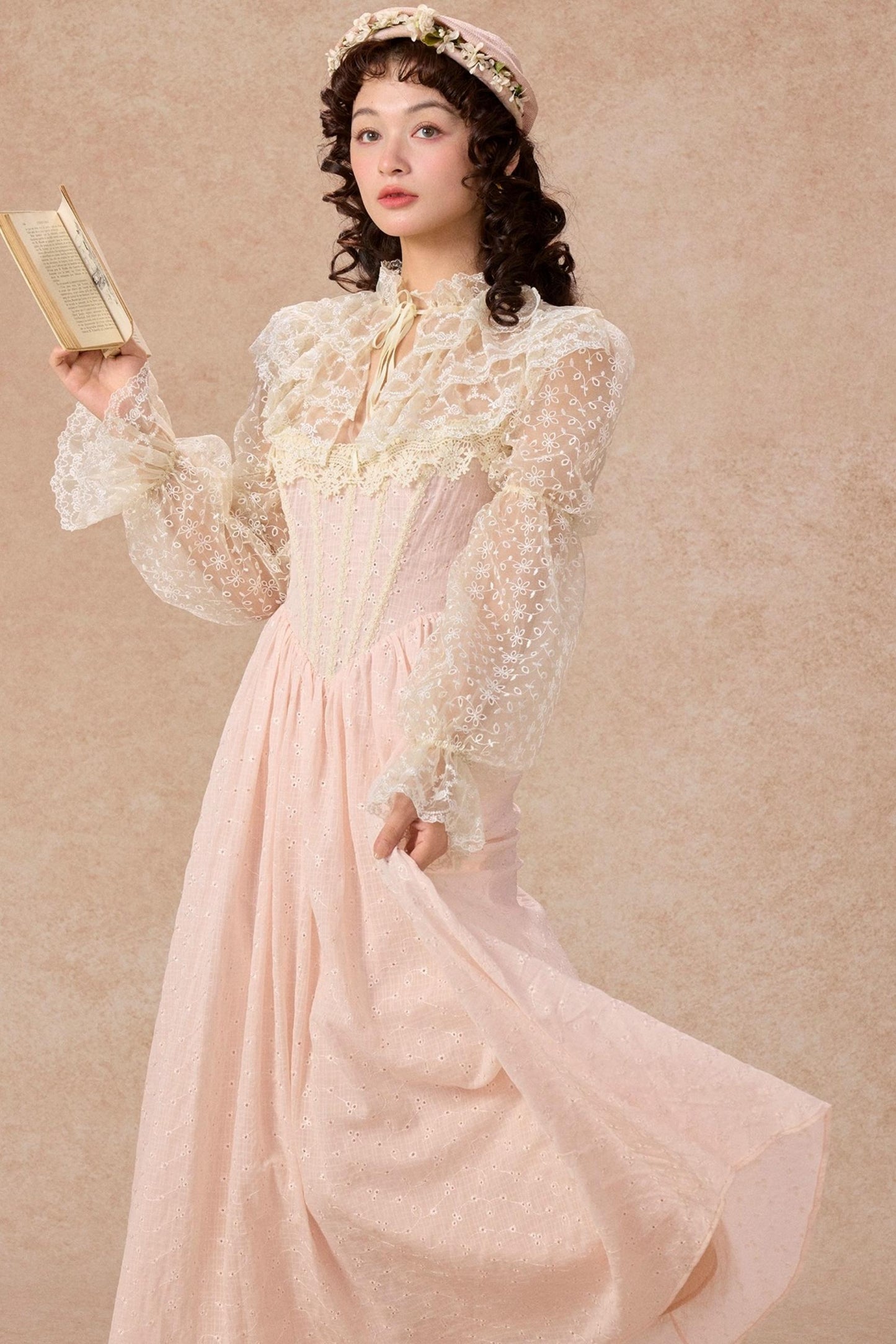 Vintage Lace Mermaid Dress