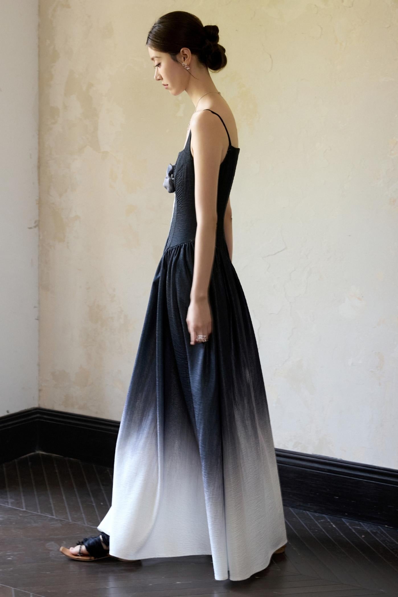 Romantic Tulip Halter Dress