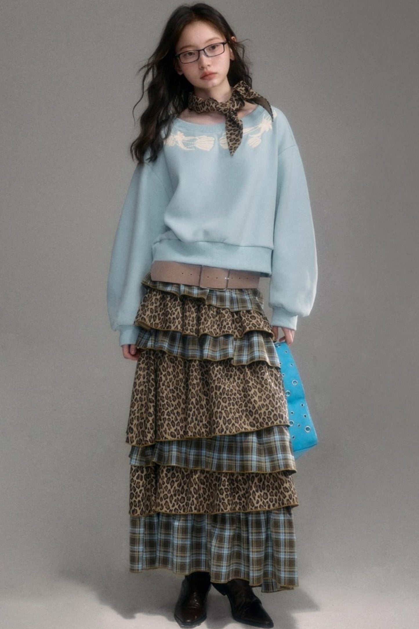 Tulip Embroidery Cloud Sweater