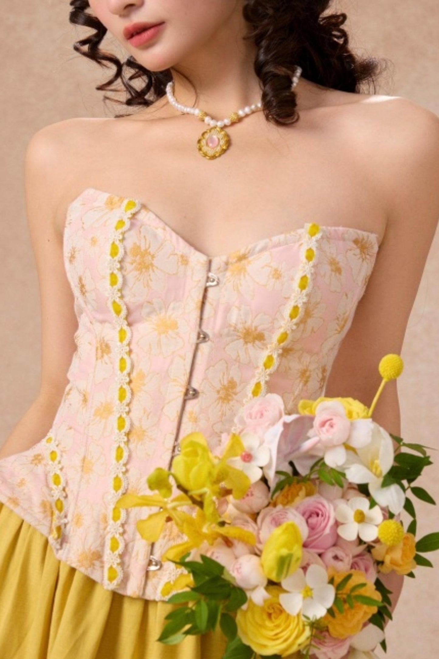 Lacemade Baroque Pearl Necklace