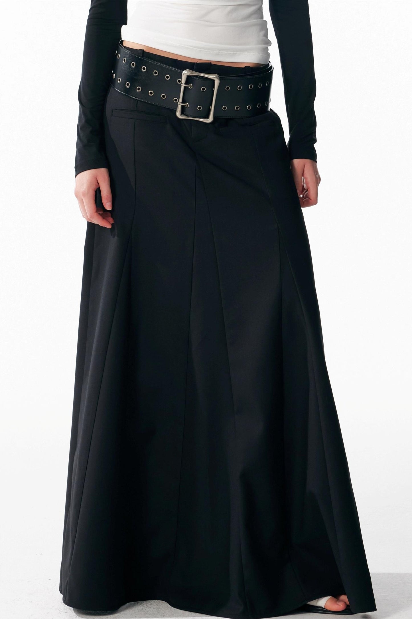 Vintage Black Low Waist A-Line Skirt