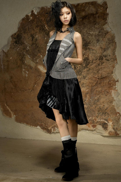 Sleeveless Gothic Halter Top