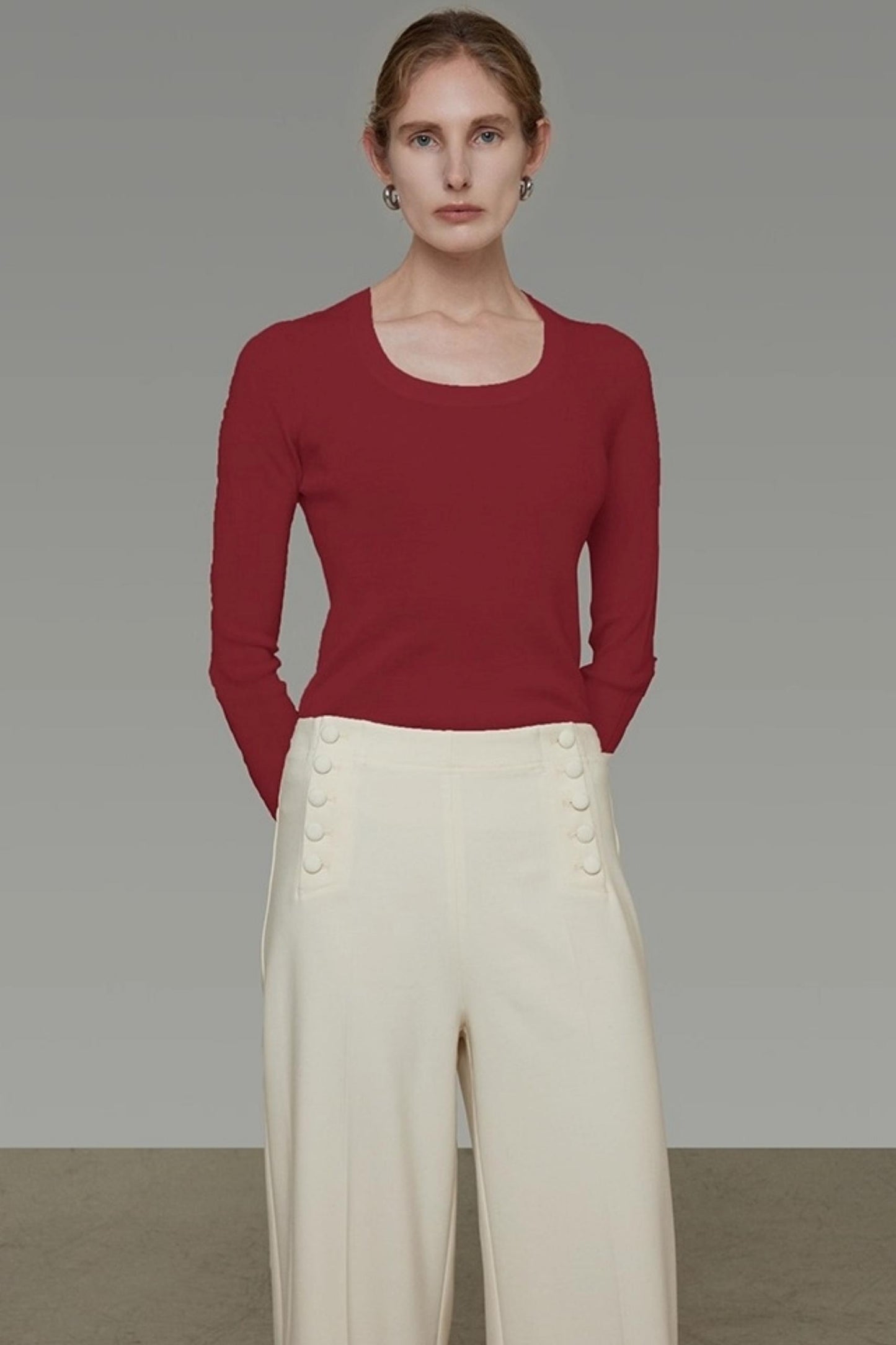 U-Neck Wool Slim Sweater