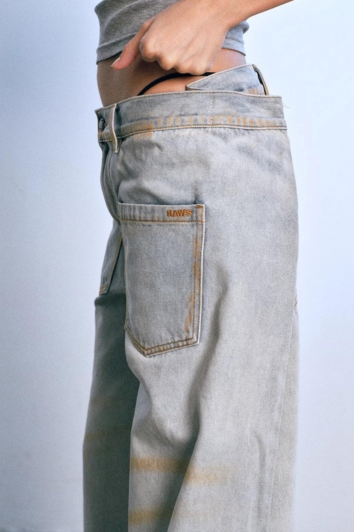 Reversed Wide-Leg Cargo Pants