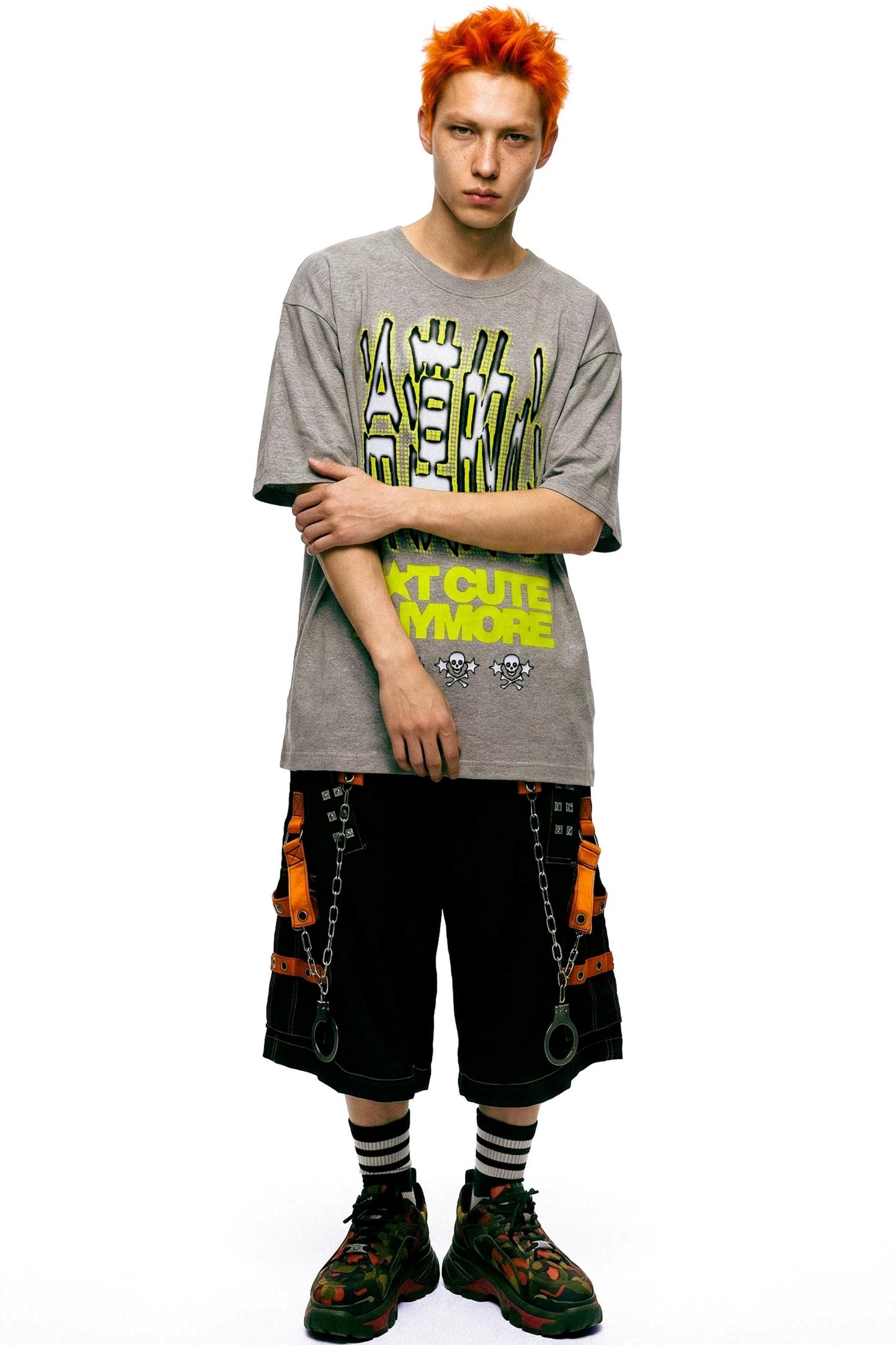 T-Shirt mit gleichgültigem Herz