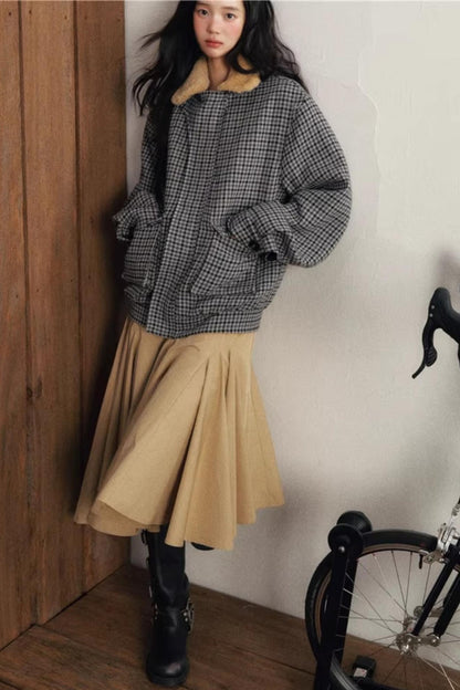 Slanted Edge Irregular Skirt