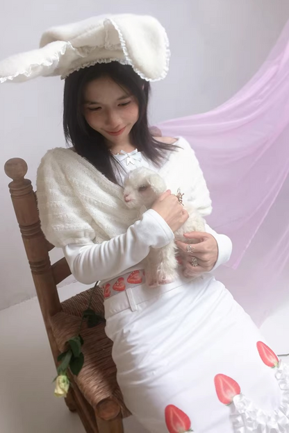 Gestricktes Oberteil mit drapiertem Kragen