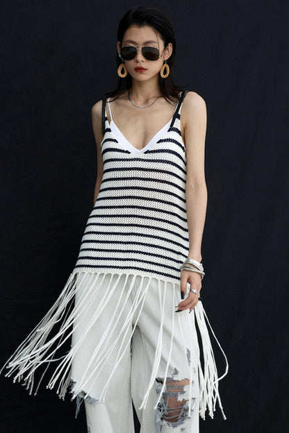 Summer Jacquard V-Neck Leather Hem Vest