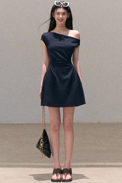 Lyocell-Asymmetrisches-Spitzenkleid