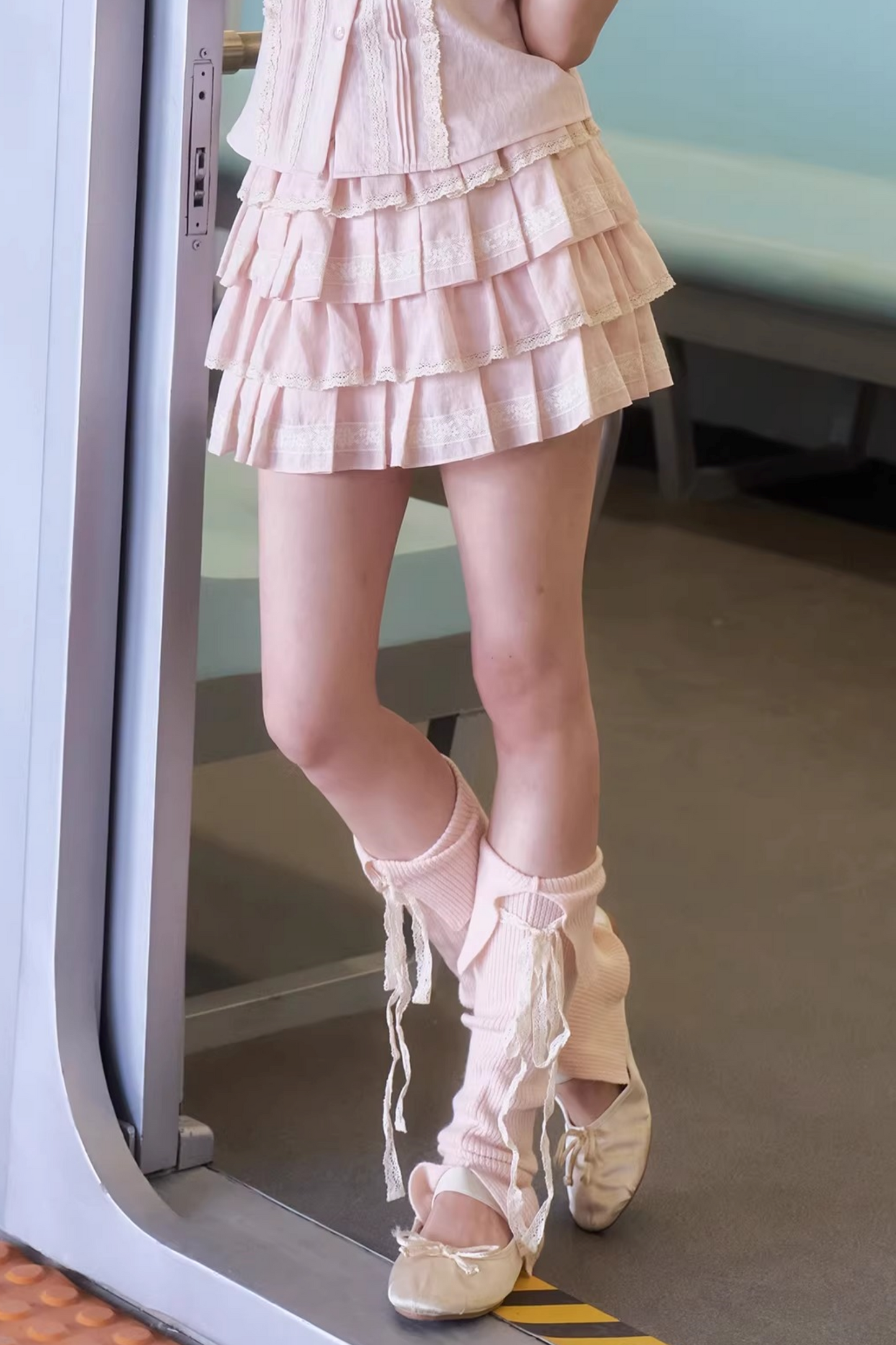 Peach Lace Doll Collar Blouse Set-Up