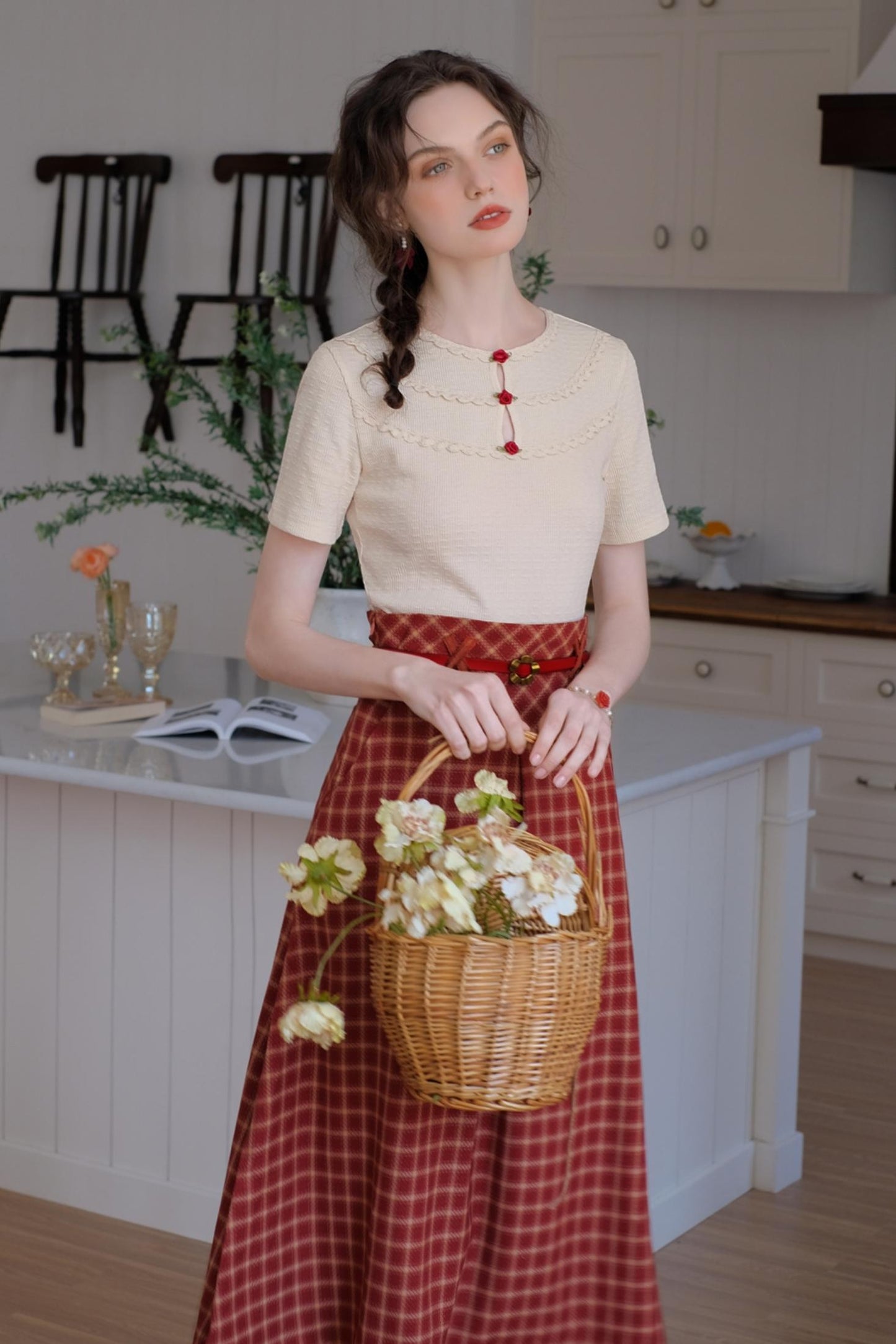 French Lace and High Waist Skirt Set-Up